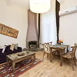 Cumbali 27 * Istanbul
